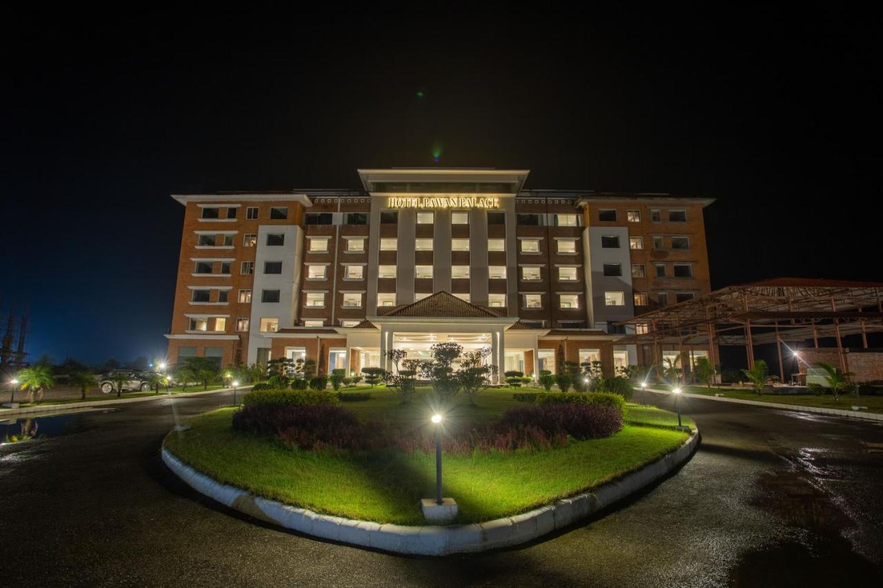 Pawan Palace, Lumbini Exterior photo